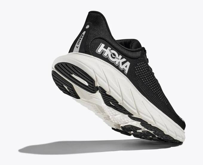 Boty Hoka Arahi 7 Black/White 