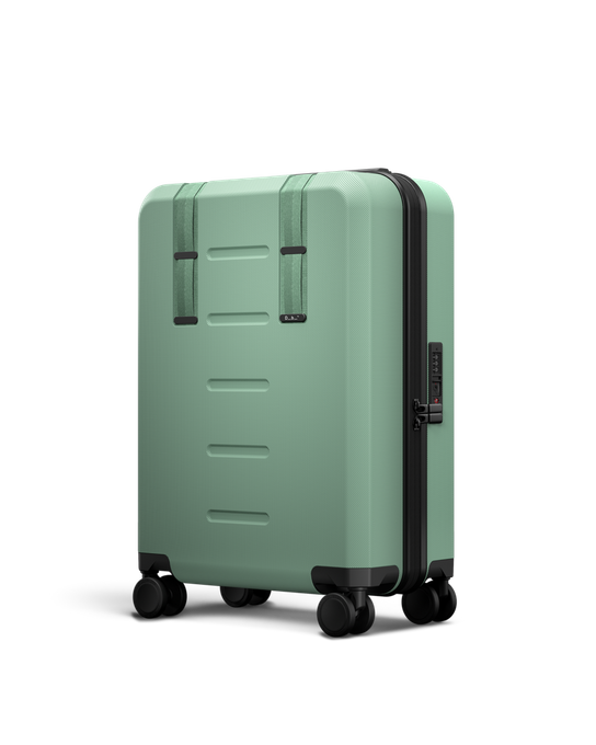 Cestovní kufr Db Ramverk Carry-on Green Ray - 2024/25