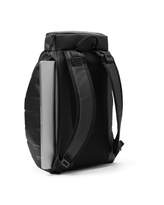 Hydratační Batoh DB Hugger Backpack 25L Sand Grey - 2024/25