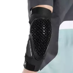 Loketní chrániče Trail Skins Pro Elbow Guards Black - 2023