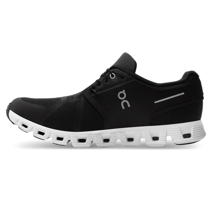 On Running Cloud 5 Black/White