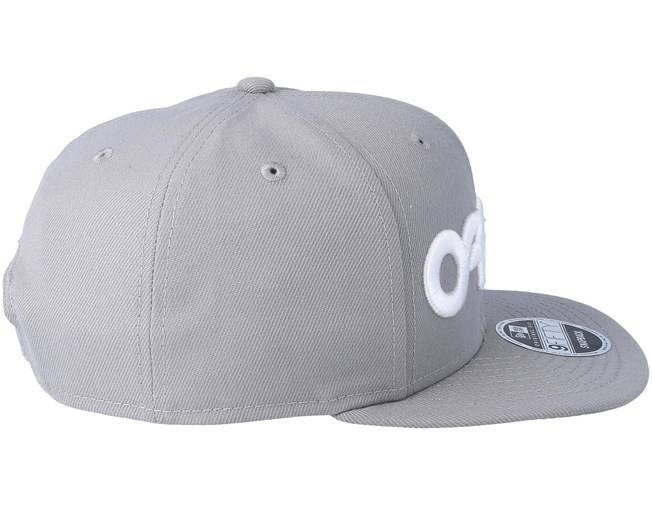 Viečko OAKLEY MARK II NOVELTY SNAP BACK STONE GRAY