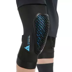 Kolenné chrániče Trail Skins Air Knee Guards Black - 2023